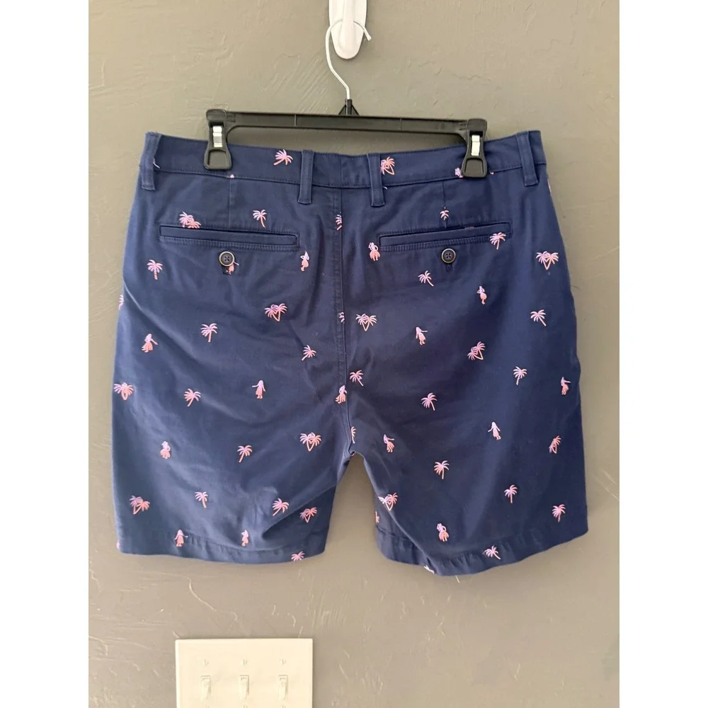 Tommy Bahama Mens 32 Navy Blue Pink Hula Dancer Palm Tree Embroidered Shorts